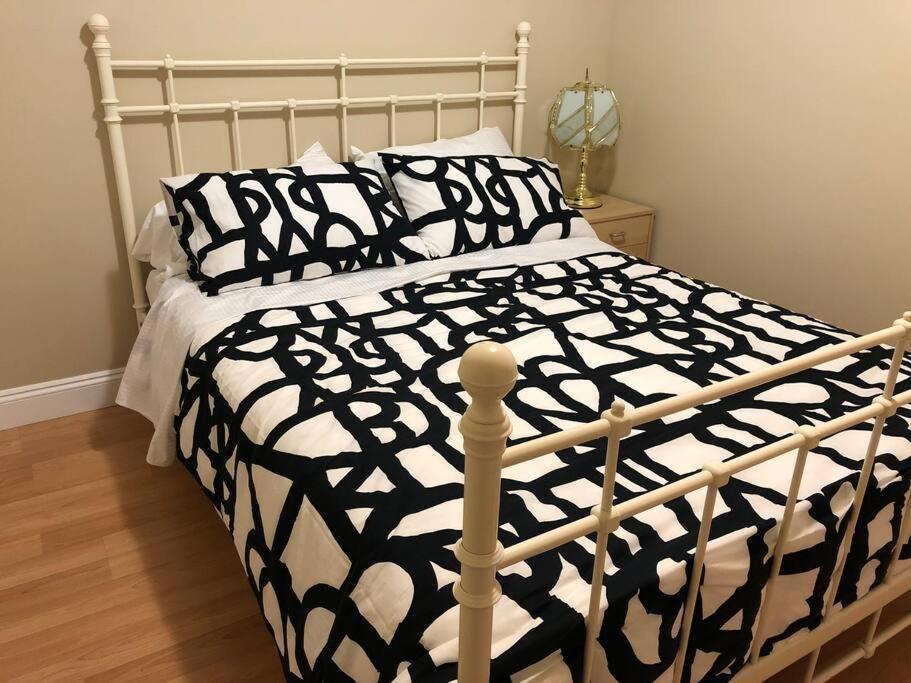 Modern Private Suite Close To Everything Βανκούβερ Εξωτερικό φωτογραφία